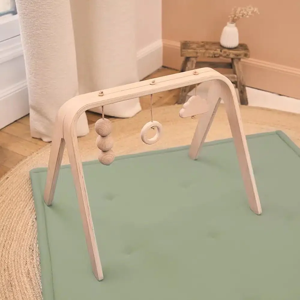 Set d'Éveil Complet : Tapis Tami Lichen + Arche NAHO & Jouets en Bois – Image 2